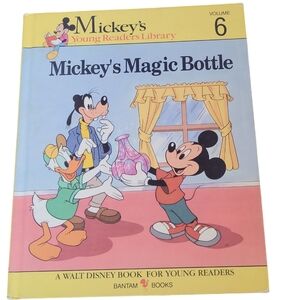 Mickey's Young Readers Library- Volume 6- Mickey's Magic Bottle- 1990